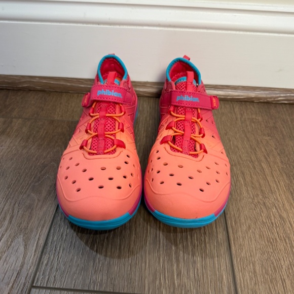 Stride Rite Made 2 Play Phibian Water Shoes, Velcro Closure Sz 4 Ombre EUC - Picture 2 of 12